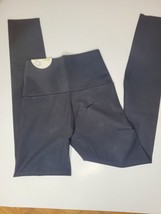 NWT Offline by Aerie High-rise leggings Small Gray - £23.35 GBP