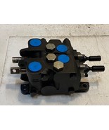 Hydraulic 2-Spool Control Valve 222627 | 17B0 | 293670 | E3000SRC | 406110 - $6,987.93 MXN