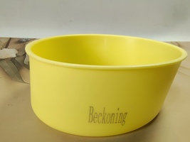 Beckoning Pet feeding dishes,Vibrant & Durable Material image 3