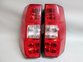 09 2009 GMC YUKON LEFT AND RIGHT PAIR DRIVER PASSENGER SIDE TAIL LIGHTS OEM - £126.65 GBP