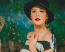 Drew Barrymore Signed Autographed Glossy 8x10 Photo - £20.93 GBP