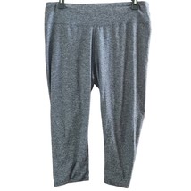 Grey Capri Length Leggings Size Medium - $24.75