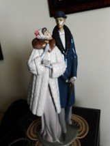 Lladro ~ On the Town $ 1452 ~ Retired ~ Mint ~ Collector edition - £359.71 GBP