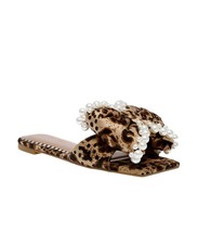 Betsey Johnson women liah bow sandals with pearls in Leopard - £43.27 GBP