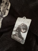 Elder Scrolls Skyrim Fleece Throw Blanket 38&quot; X 50&quot; Loot Crate Exclusive Dragon - £14.87 GBP