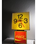 Vintage 1970s Coca Cola Light Up Electric Clock Model G-001 Works - £101.20 GBP