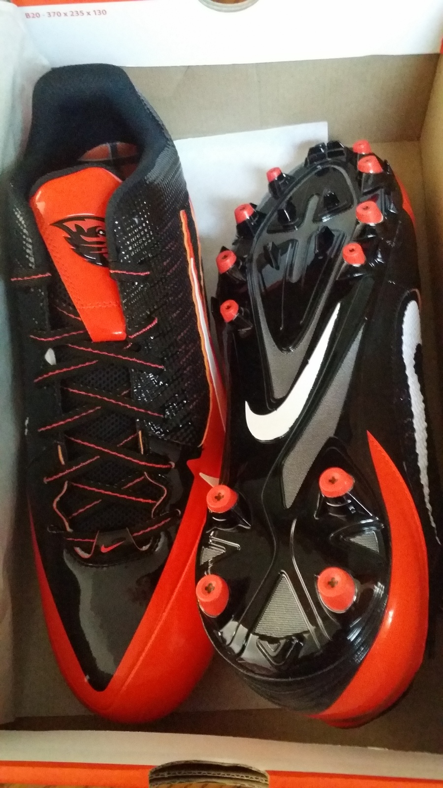 Alpha Pro TD Oregon State Beavers Football Cleats Turf Multiple Colors - $50.00