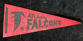 Vintage 1970s Nfl Mini Pennant - Atlanta Falcons - Felt Football 4 X 9 - £7.43 GBP