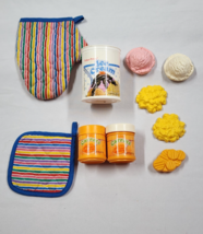 Vintage Fisher Price &#39;Fun With Food&#39; Ice Cream Carrots Pot Holder Over M... - $24.74