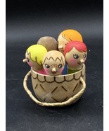 Russian Mockba Children 3” Basket Folk Art Vintage - $592.63 MXN