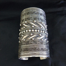 Moroccan Bracelet Silver Long Bangle Cuff Traditional Vintage Tribal Han... - $14,497.89 MXN