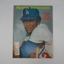 Sports Illustrated Willie Davis Blazing Start for the Dodgers May 1st 1972 - £8.13 GBP