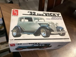 AMT 32 Ford Vicky model kit NIB Open Box Sealed Vintage - $31.68