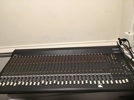 Mackie 32.4.2 4-Bus Mixing Console SR32.4 - £549.25 GBP