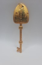Disney World Park Keychain Large Heavy Gold Key To The Castle Magic Kingdom - £11.34 GBP
