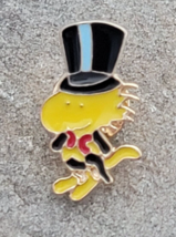 WOODSTOCK Formal Wear Bow Tie Hat Magician Snoopy Peanuts Lapel Hat Pin - £9.56 GBP