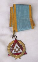 C1920 ANTIQUE MASONIC ARPAOATEST VERISEGHEZ LODGE MEDAL BADGE - £38.94 GBP