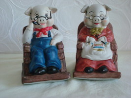 Adorable &quot;Mom and Pop&quot; Figurines - $10.00