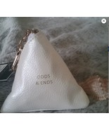 Pyramid coin purse/keychain - $13.67 CAD