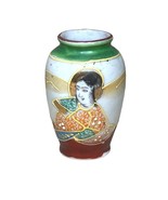 Vintage Miniature Ceramic Vase with Japanese Figure Made in Occupied Japan - $276.80 MXN