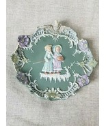 Green Jasperwear Plate With Winter Children Scene - €28,89 EUR