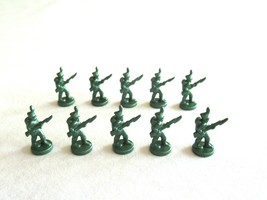 10x Risk 40th Anniversary Edition Board Game Metal Soldier Infantry Green Army - £7.86 GBP