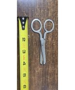 Vintage Embroidery Scissors With Decorative Handles Usa Made - $12.86