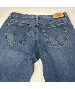 Levi&#39;s 550 Women’s Size 12M Mid Rise Relaxed Bootcut Jeans Blue 30&quot; Inseam - $32.10 CAD