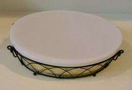 Temp-tations Presentable Ovenware Old World 2 Qt Casserole Dish Pan Trivet Lid  - £17.80 GBP