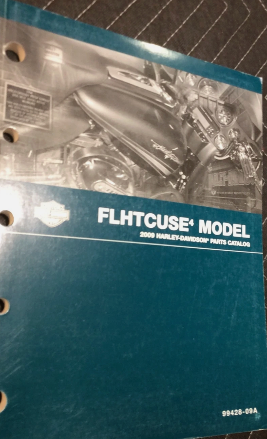 Catalogue De Pièces 2009 Harley Davidson FLHTCUSE4 Manuel OEM 99428-09A - $14.91