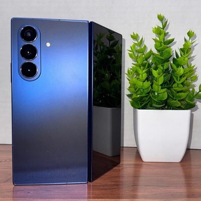 Samsung Galaxy Z Fold7 5G SM-F966U, 256GB 2025, Blue 8.0'' UNLOCKED - MINT Item image 7