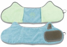 Pet Life ® &#39;Bryer&#39; 2-in-1 Hand-Inserted Microfiber Pet Grooming Towel and Brush - £23.77 GBP