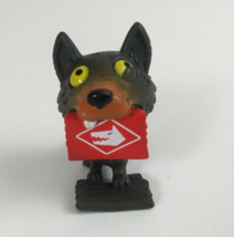 The Ugglys Pet Shop Series 1 Grossest Black Germy Shepherd - $89.58 MXN