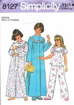 Girl&#39;s NIGHTGOWN, PAJAMAS &amp; ROBE Vtg 1977 Simplicity Pattern 8127 Size M... - $15.00