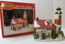Dickens Collectables Towne Series Rock Harbor Lighthouse Lighted 1996 New Design - £22.02 GBP