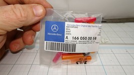 Mercedes Benz 166 050 00 58 Valve Stem Seal Kit  OEM NOS - £15.26 GBP