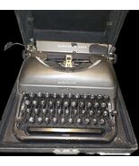 Vintage Remington Rand De Luxe Manual Typewriter w/ Carrying Case Works ... - $2,729.65 MXN