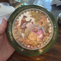 Vintage Limoges France Porcelain D’art COURTING Round Trinket Box 6” Gold Trim - £21.30 GBP