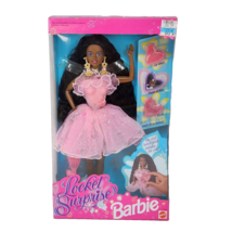 VINTAGE 1993 LOCKET SURPRISE BLACK BARBIE DOLL NRFB NEW IN BOX MATTEL # ... - £58.37 GBP