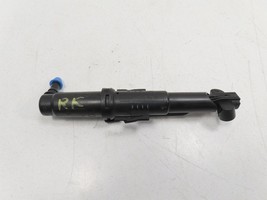12 BMW 650i F12 Convertible #1306 Spray Nozzle, Headlight Washer Right - $22.76