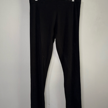 Victoria&#39;s Secret black yoga athletic leggings - $21.56