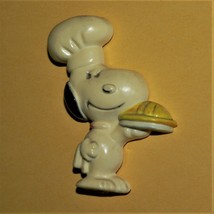 Snoopy / P EAN Uts Fridge Magnet ~Chef / Cooking 1966 Vintage ~ Good, Used & Rare! - $18.32