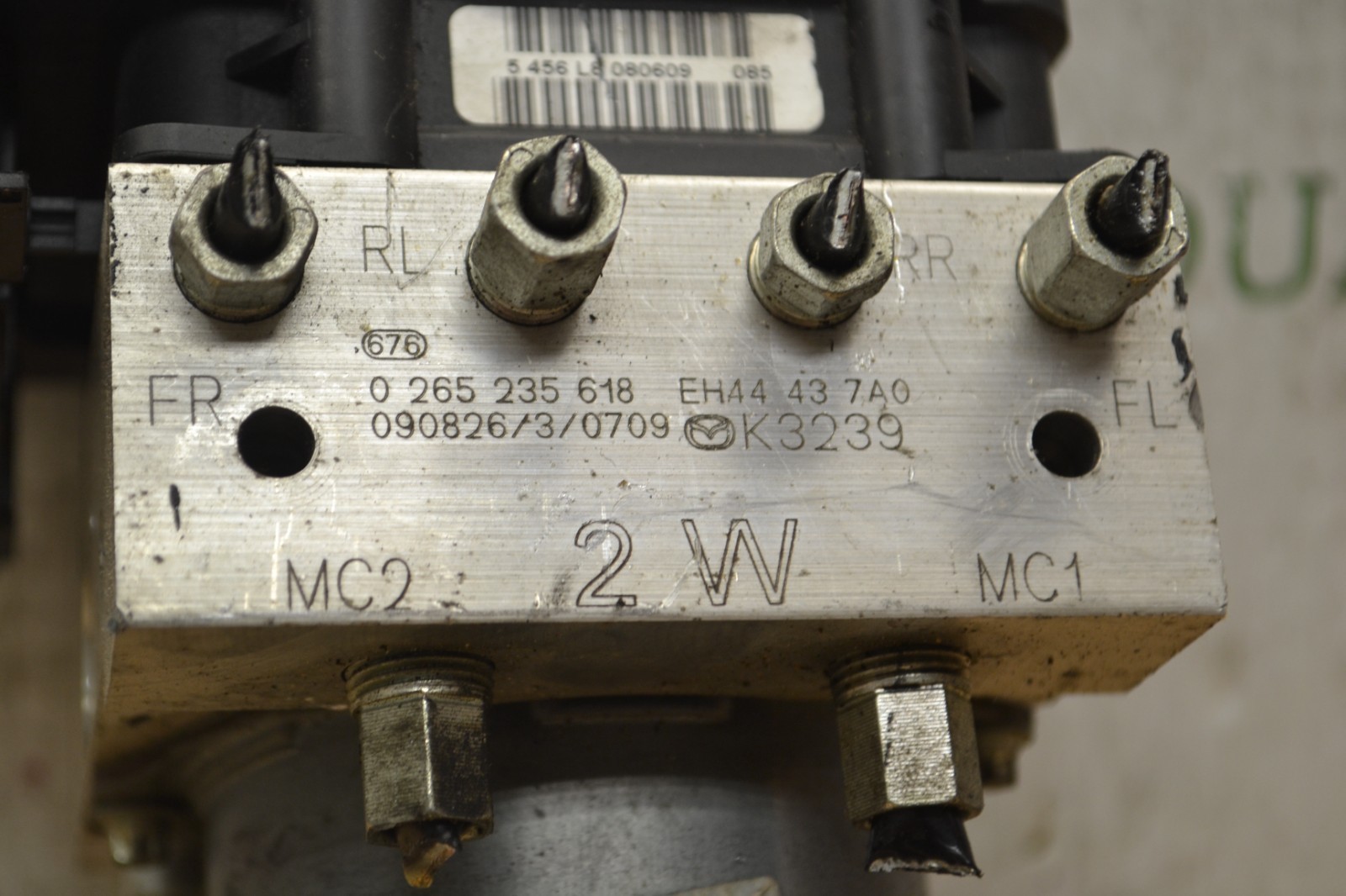 2010-12 Mazda CX-7 ABS Pump Control OEM EH44437A0 Module 33-8B8 - $34.29