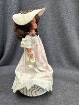 Vintage 1960s Lanakila Crafts Hawaii Works Pearly Shells Music Box Doll ... - $9.90