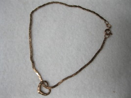 14K Yellow GOLD 7 3/4&quot; Bracelet with Dangling HEART - ITALY - $185.00