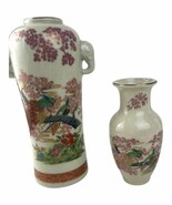 Two Crackled Vintage Vases Made in Japan Satsuma Peacock Design Gold Mid... - $345.42 MXN