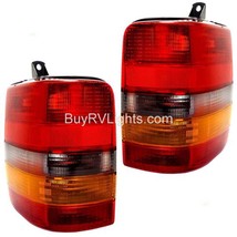 Monaco Windsor 2005 2006 Pair Tail Lamps Light Taillights Rear Rv - £57.01 GBP