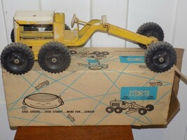 Vintage Structo Scraper Construction Toy with Box - $1,830.31 MXN