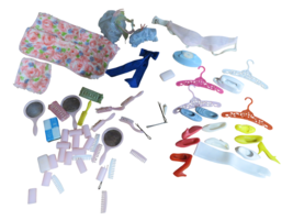 Vintage Barbie Accessories - Shoes, Bathroom, Mirrors, Curlers, Hangers,... - $59.35
