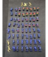 Lot Of (67) Miniatures 1/72 Scale Infantry Holding Rifles - €14,76 EUR